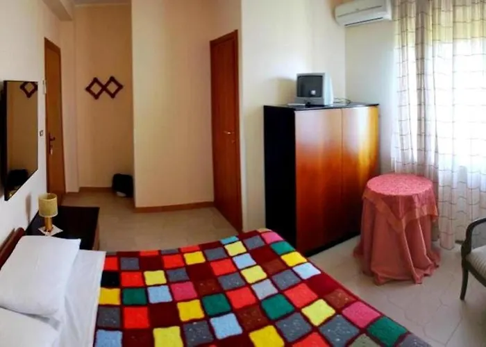 Pieffe Alojamento de Acomodação e Pequeno-almoço Frascineto